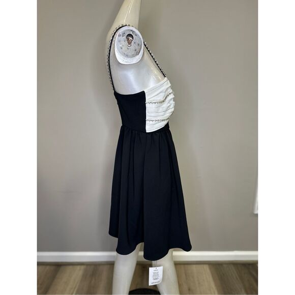NWT Self-Portrait Crepe Embellished Two-Tone Mini Dress With White Bow Black 10 - Picture 7 of 9